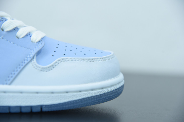Air Jordan 1 Low Mighty DM5442-040