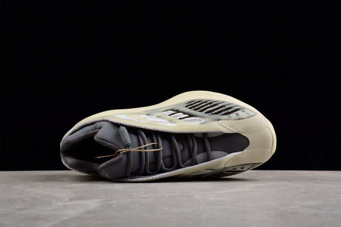 Adidas Yeezy 700 V3 Fade Salt ID1674