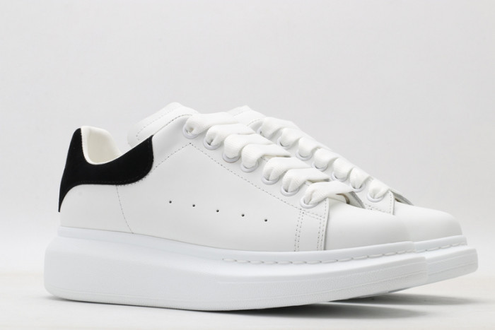 ALEXMQ Sneakers