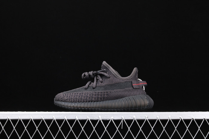 KIDS YEEZY SHOES