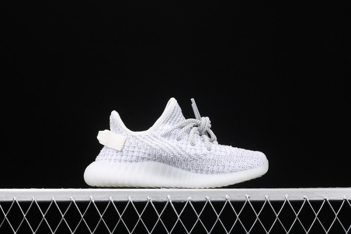 KIDS YEEZY SHOES