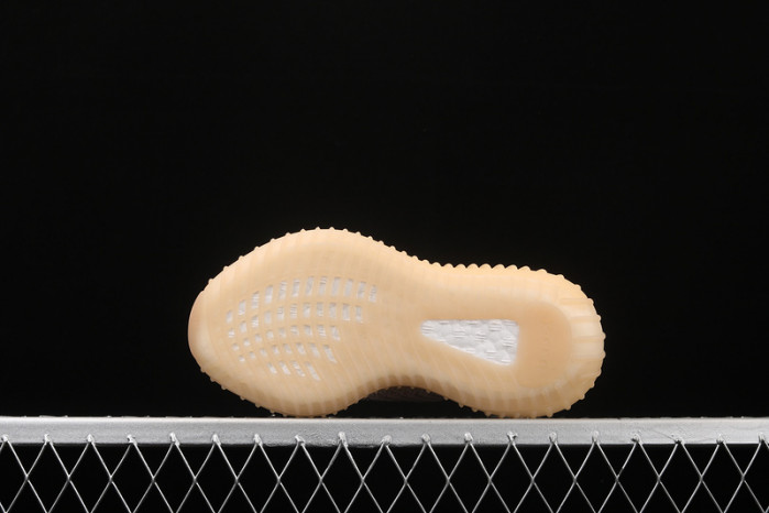 KIDS YEEZY SHOES