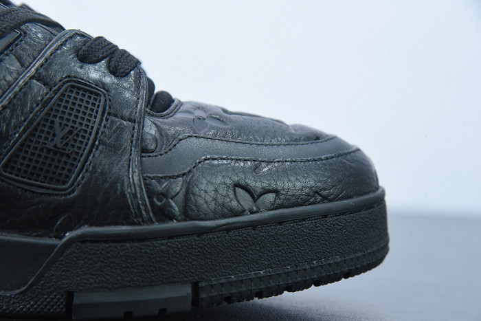 LUSV SNEAKERS