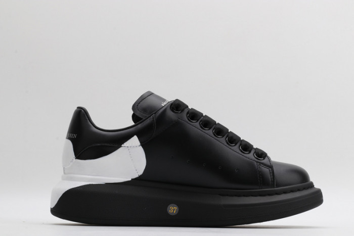 ALEXMQ Sneakers