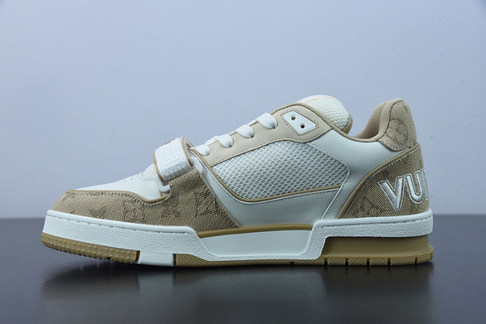 LUSV SNEAKERS