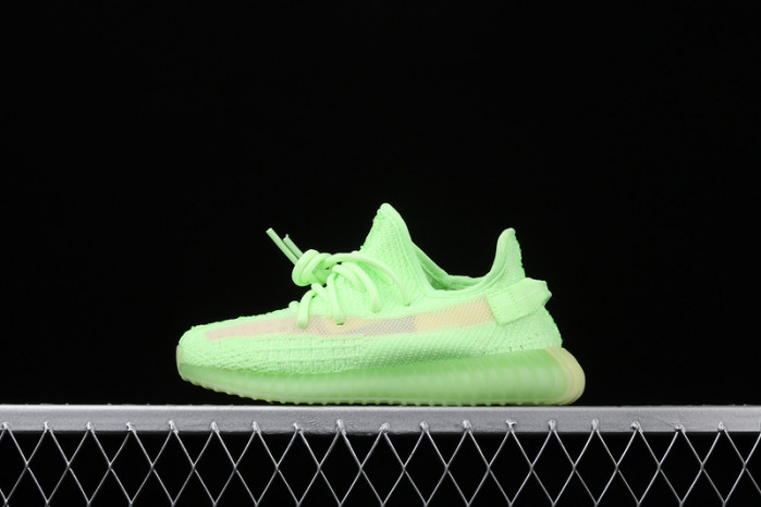 KIDS YEEZY SHOES