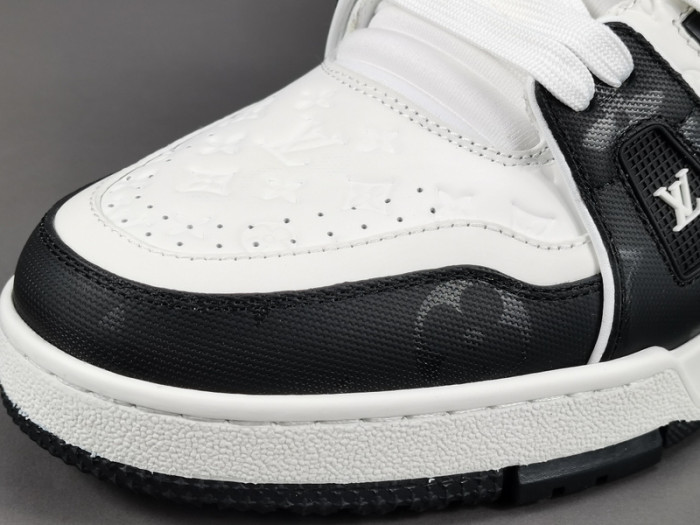 LUSV SNEAKERS