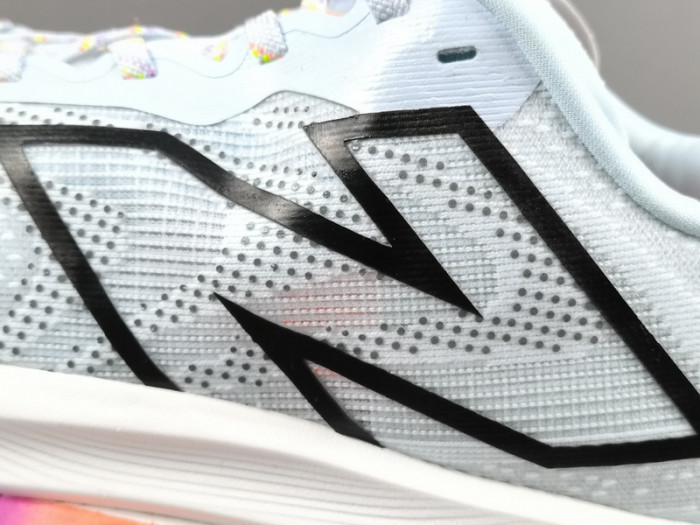 NeW Balance NB Fuel Cell SuperComp Trainer V2 MRCXLG3