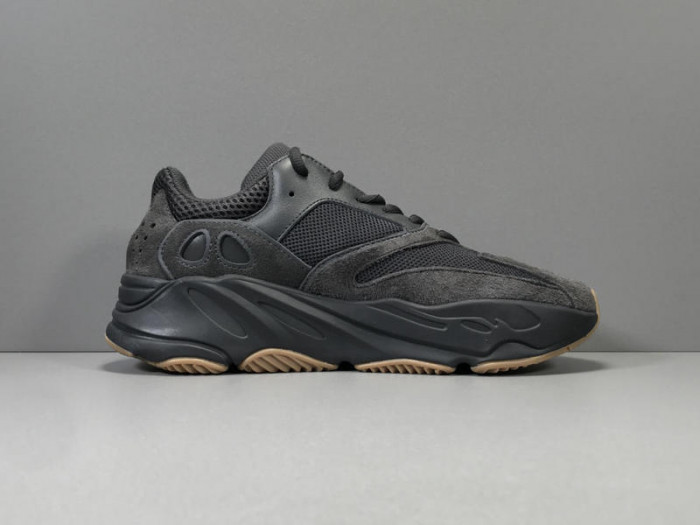 adidas Yeezy Boost 700 Utility Black FV5304