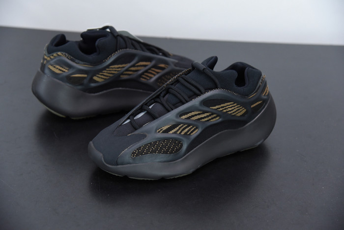Adidas Yeezy 700 V3 Clay Brown GY0189