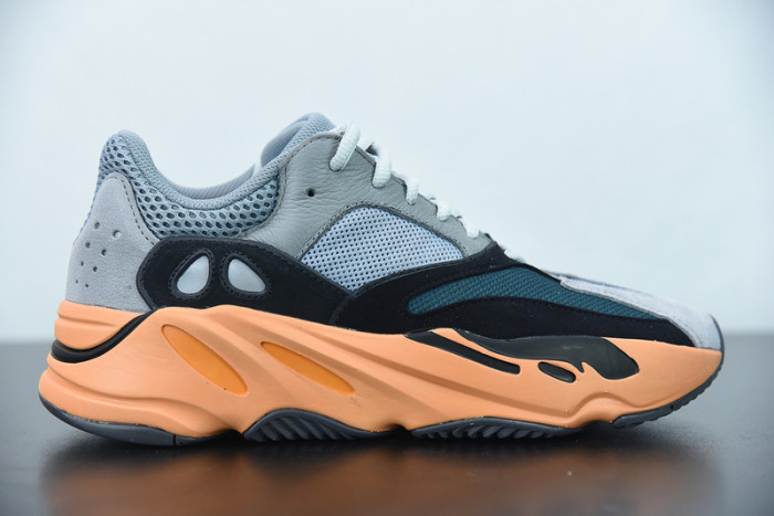 Adidas Yeezy Boost 700 V2 GW0296