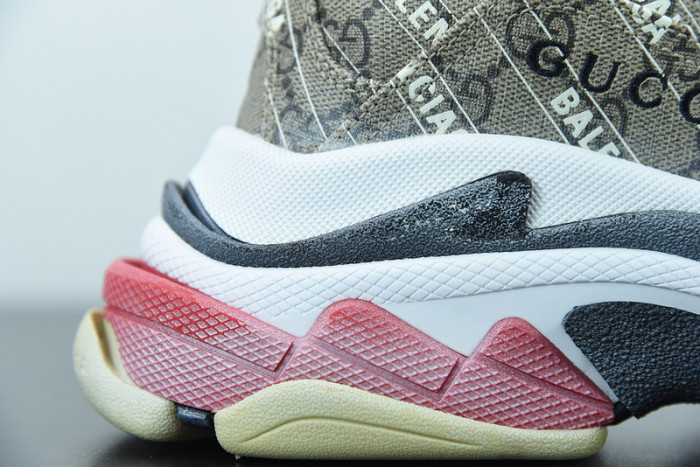 BALCIA SNEAKER