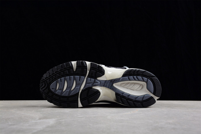 Asics Andersson Bell x Gel 1090 