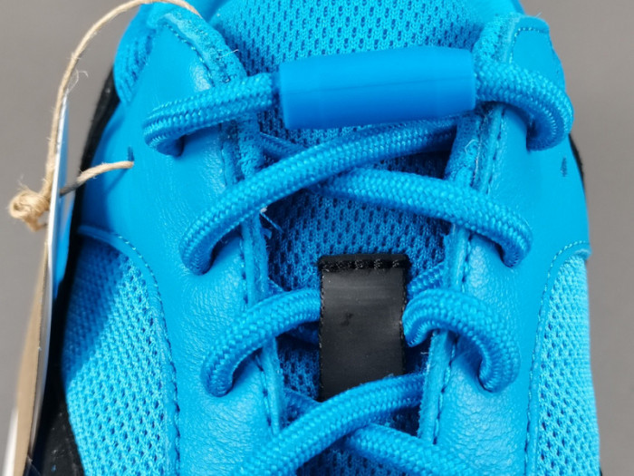adidas originals YEEZY BOOST 700＂Hi-Res Blue ＂ HQ6980
