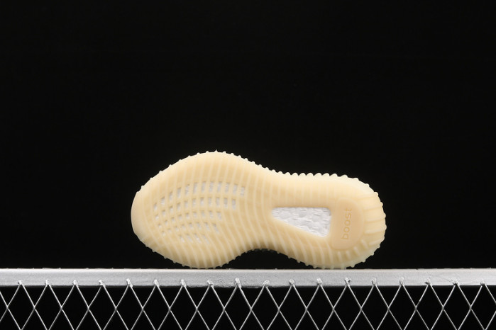 KIDS YEEZY SHOES