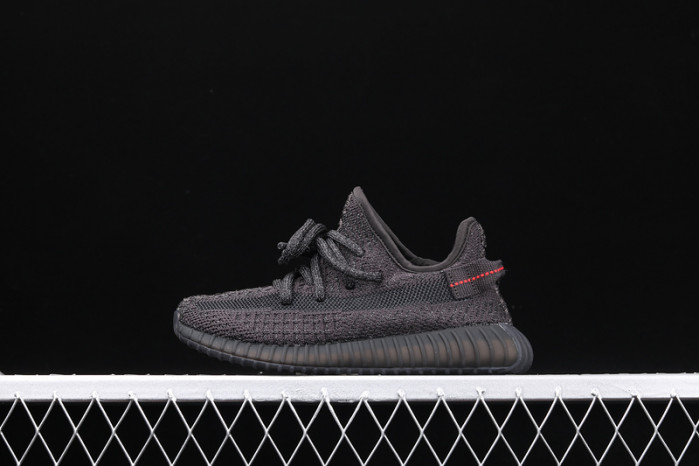 KIDS YEEZY SHOES
