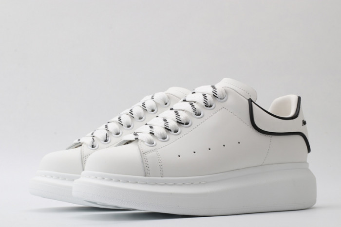 ALEXMQ Sneakers