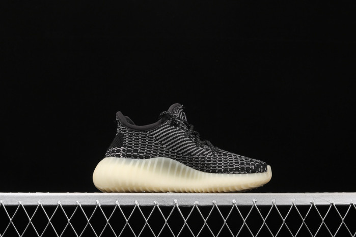 KIDS YEEZY SHOES