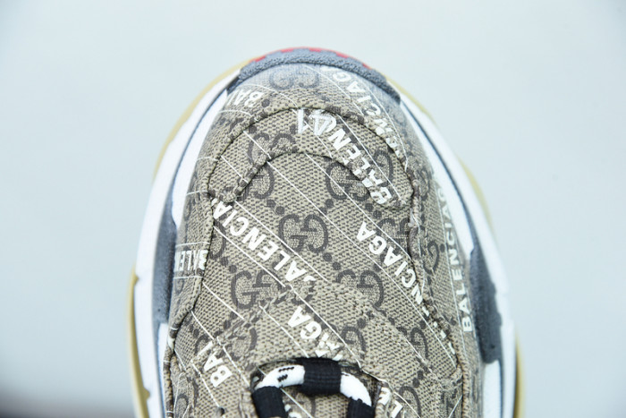 BALCIA SNEAKER