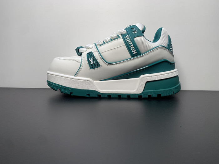 LUSV SNEAKERS