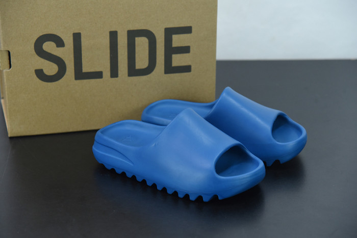 Yeezy Slide FY7347