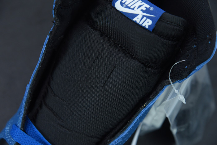 Air Jordan 1 High OG “Dark Marina Blue 555088-404