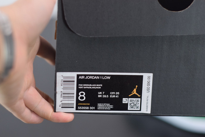 Air Jordan 1 Low 