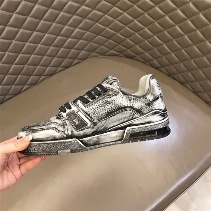 LUSV SNEAKERS