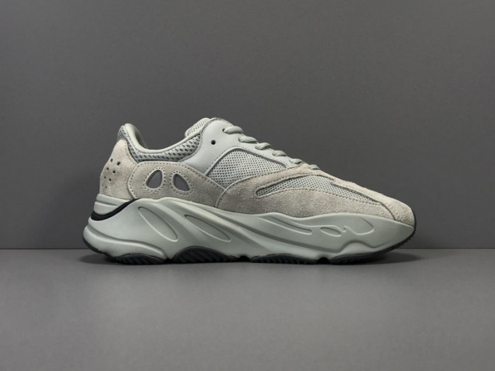 ADIDAS YEEZY BOOST 700 EG7487