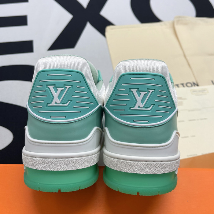 LUSV SNEAKERS