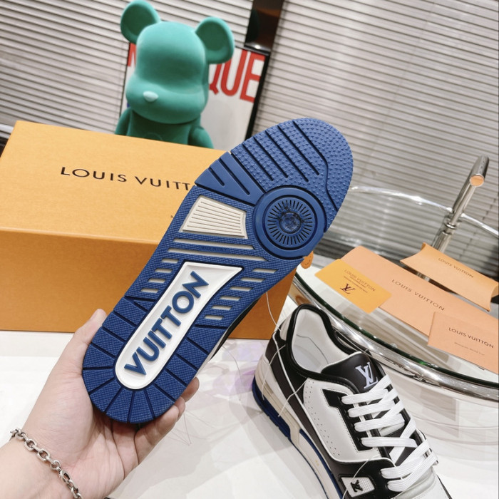 LUSV SNEAKERS