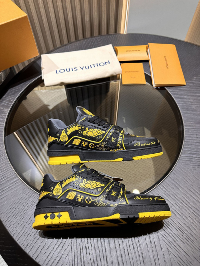 LUSV SNEAKERS