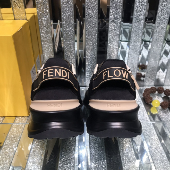 FENDI SNEAKERS