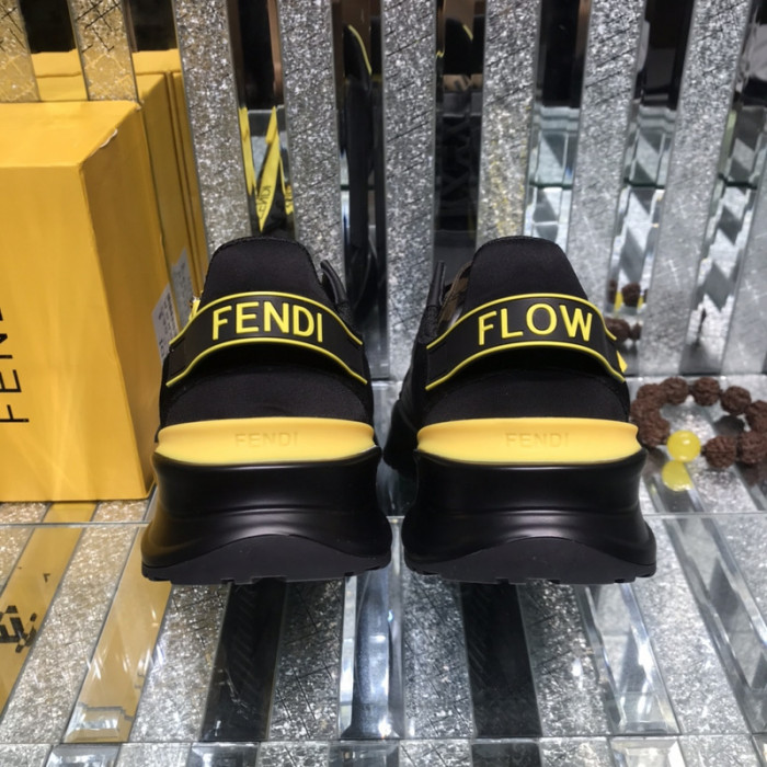 FENDI SNEAKERS
