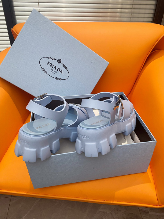 PRADA SLIDE