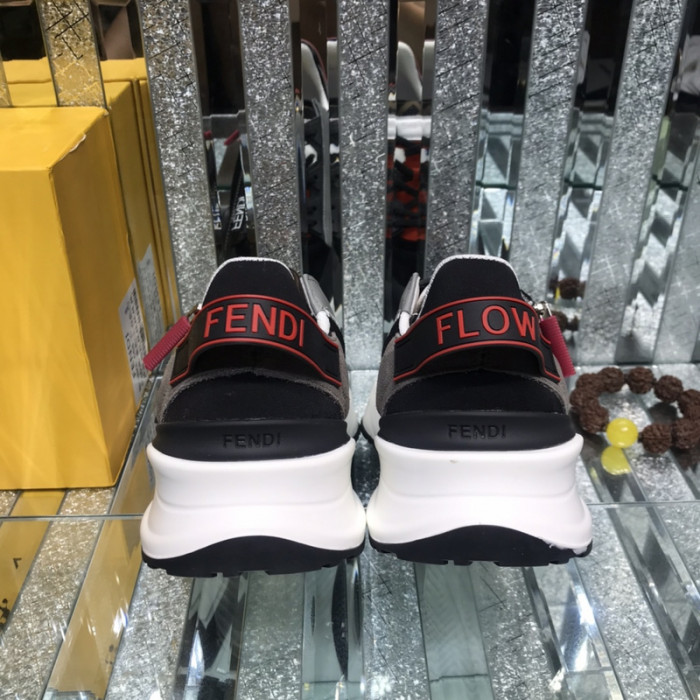 FENDI SNEAKERS