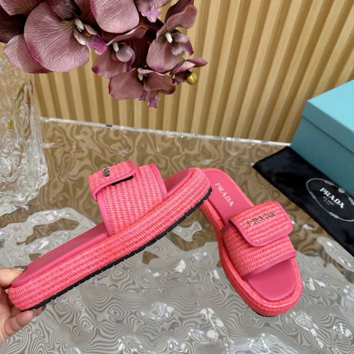 PRADA SLIDE