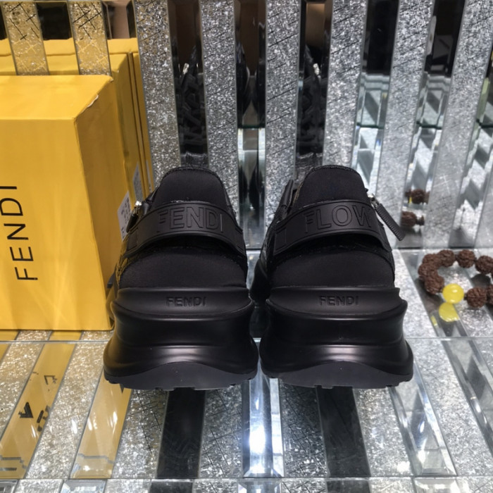 FENDI SNEAKERS