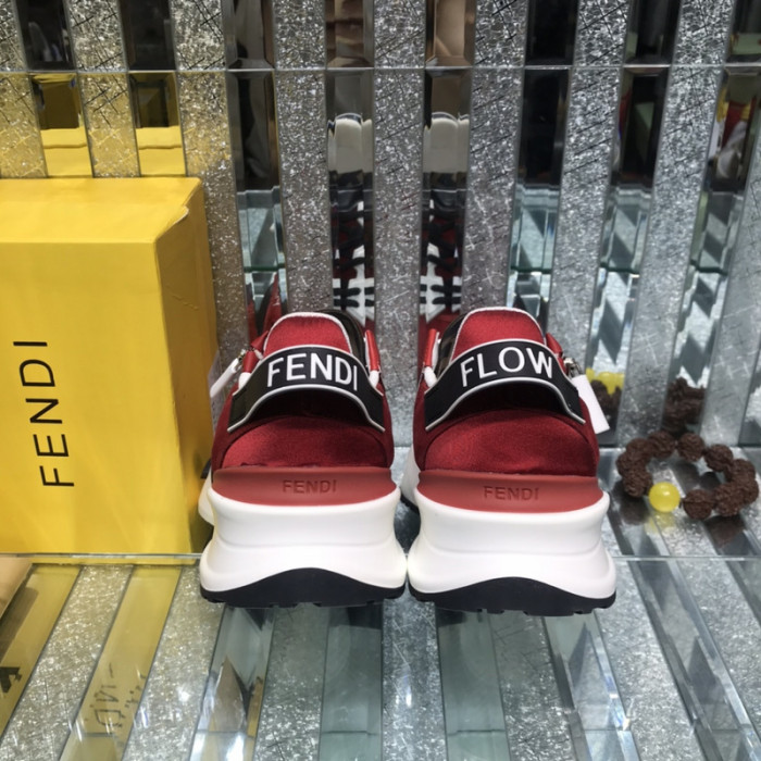 FENDI SNEAKERS