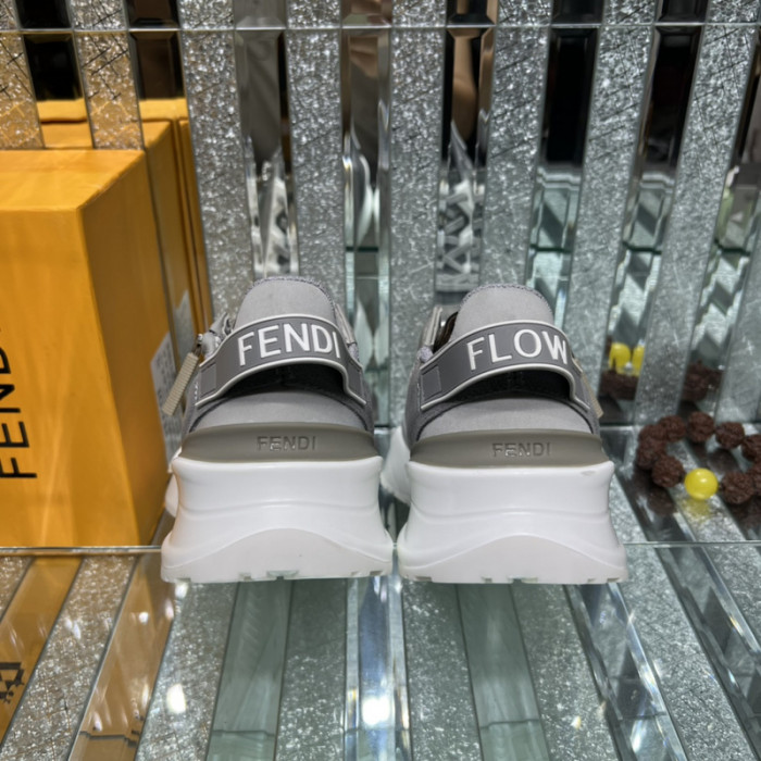 FENDI SNEAKERS