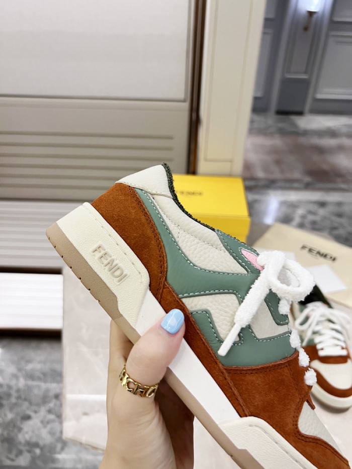 FENDI SNEAKERS
