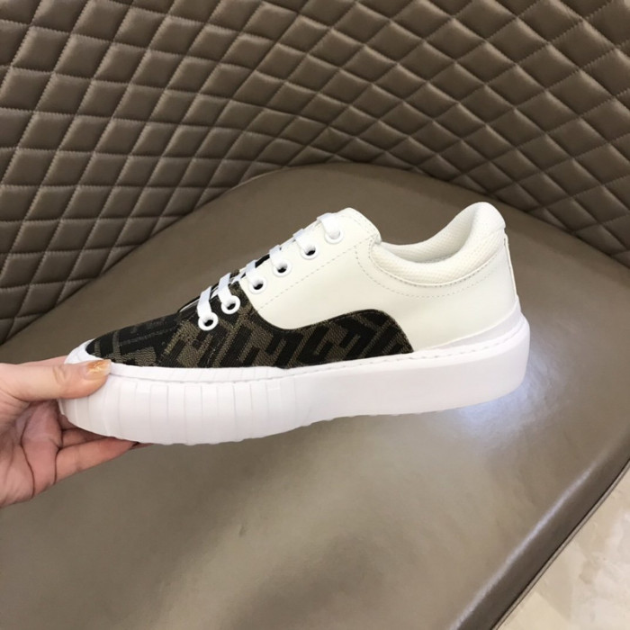 FENDI SNEAKERS
