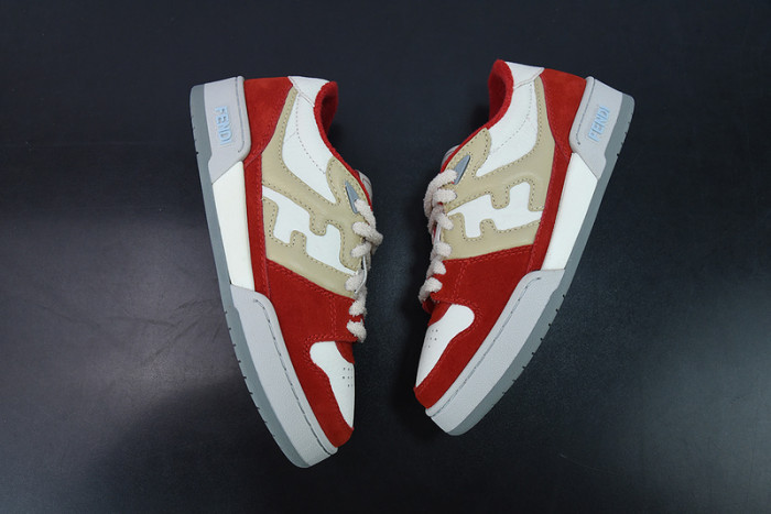 FENDI SNEAKERS