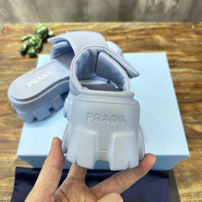 PRADA SLIDE