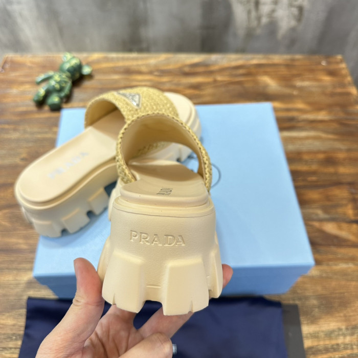 PRADA SLIDE