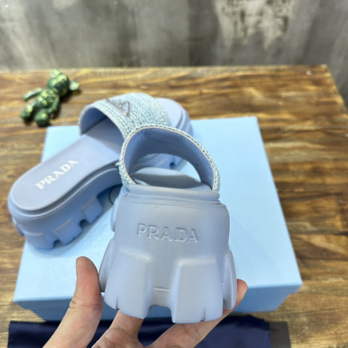 PRADA SLIDE