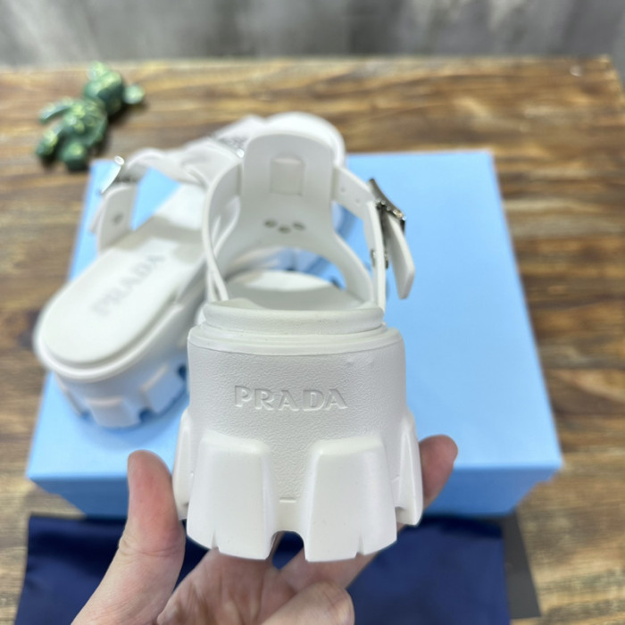 PRADA SLIDE