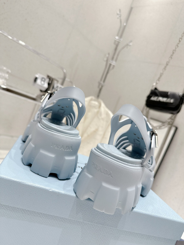 PRADA SLIDE