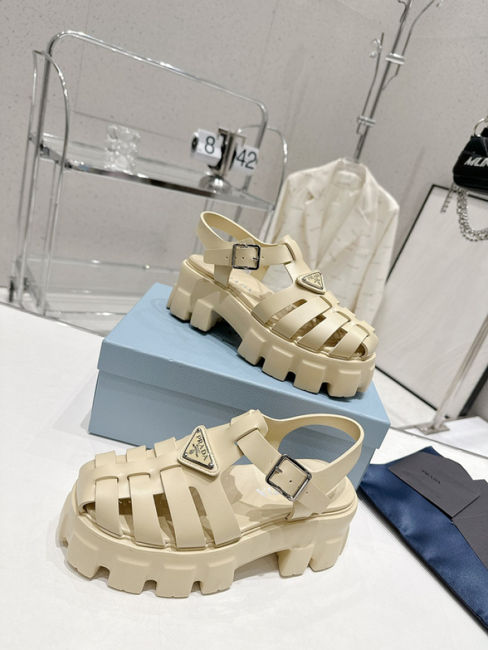 PRADA SLIDE