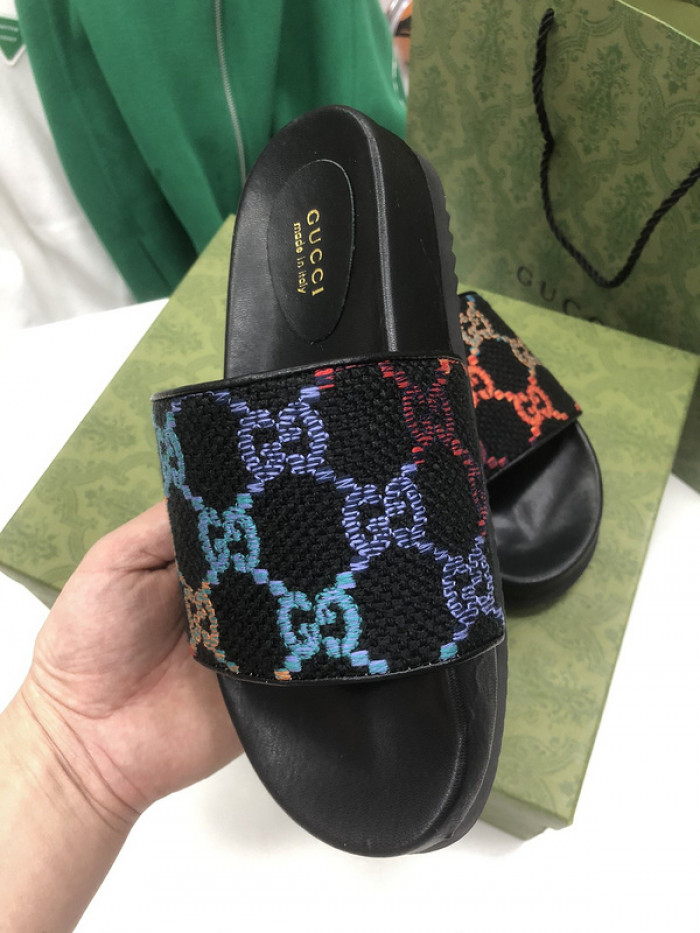 GCI GG Slide Sandal
